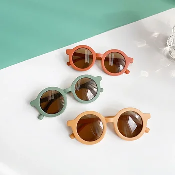 2023 Детская индивидуальность Классические солнцезащитные очки на открытом воздухе Солнцезащитные очки Мальчики Девочки Цвета Защита глаз Детские солнцезащитные очки UV400 Дети