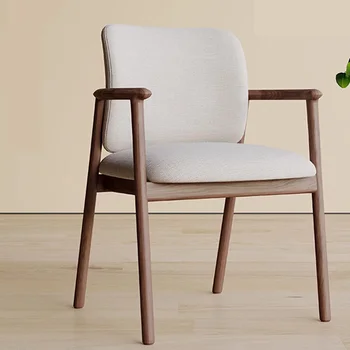 Японский обеденный стул из массива дерева Гостиная Кожаная спинка Подлокотники Обеденный стул Современная минималистичная кухонная мебель Cadeiras