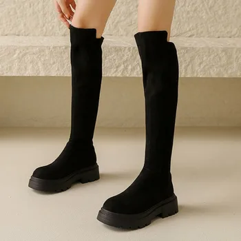 Мода Эластичные сапоги выше колена Зимние теплые женские сапоги Замша с круглым носком Высокие каблуки Качественная женская обувь Пинетки на платформе