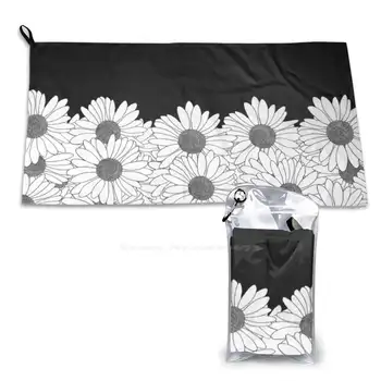 Daisy Boarder Мягкое полотенце Быстросохнущее спортивное пляжное полотенце Daisy Daises Черно-белый цветок Цветочный
